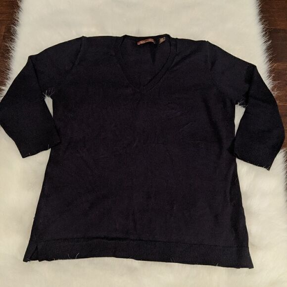 525 America Navy V Neck sweater 3/4 sleeve medium - Picture 1 of 4